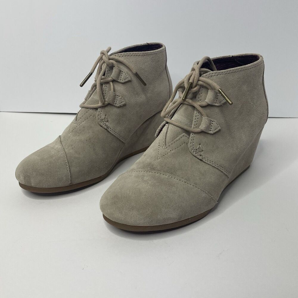 TOMS Shoes Taupe Suede Desert Wedge Ankle Booties Women's Size 8.5